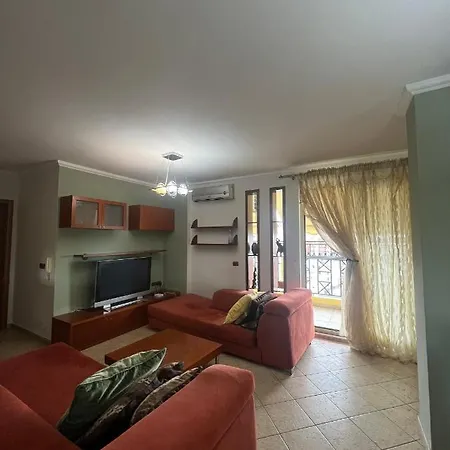 Airbnb Τίρανα